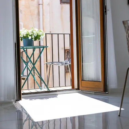 30 Balcone Bordonaro *